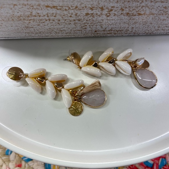 Shell drop earrings - Picture 6 of 7